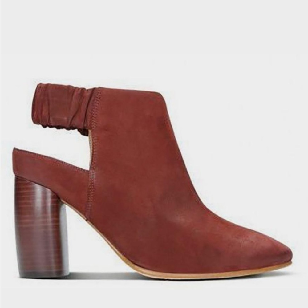 NEW Clarks Grace Margot Rust Nubuck Leather Ankle Boots, Size UK 6 US 8½ - Picture 1 of 11